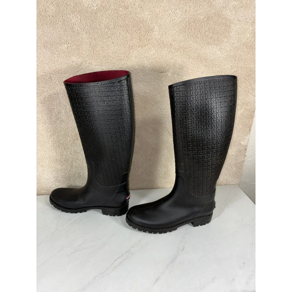 Tommy Hilfiger Black Rain Boots - 10 - Monogram Logo Lug Sole #Preppy #RainyDay